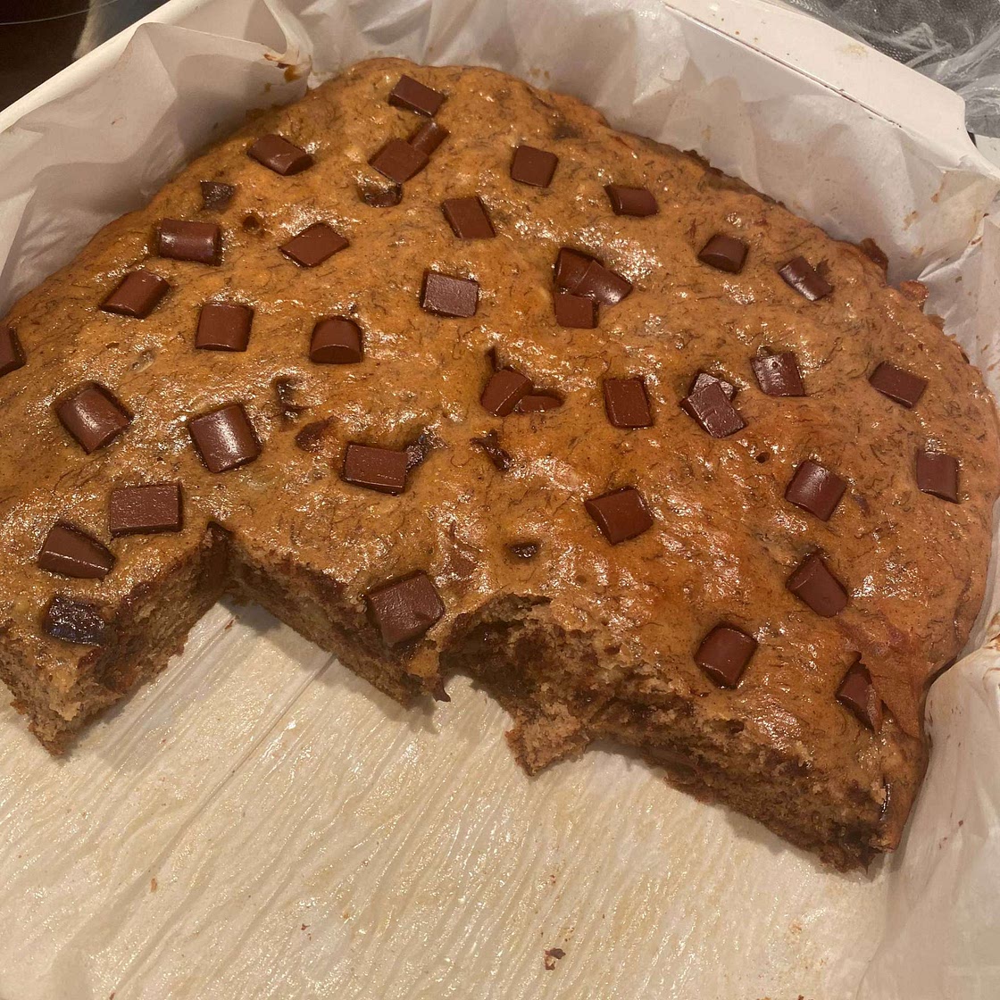 CHOCOLATE CHIP BANANA BARS