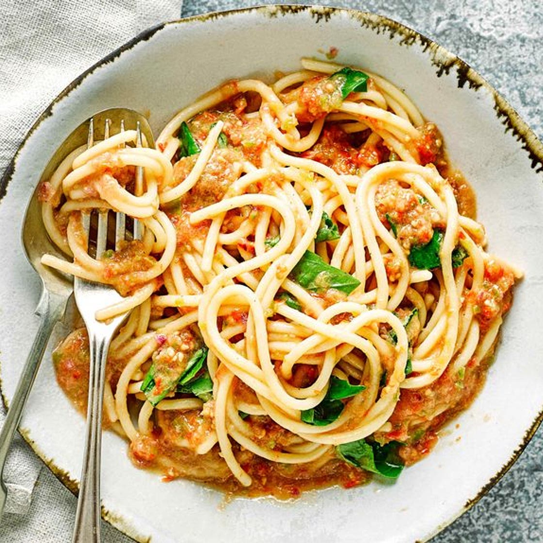 Gazpacho sauce spaghetti
