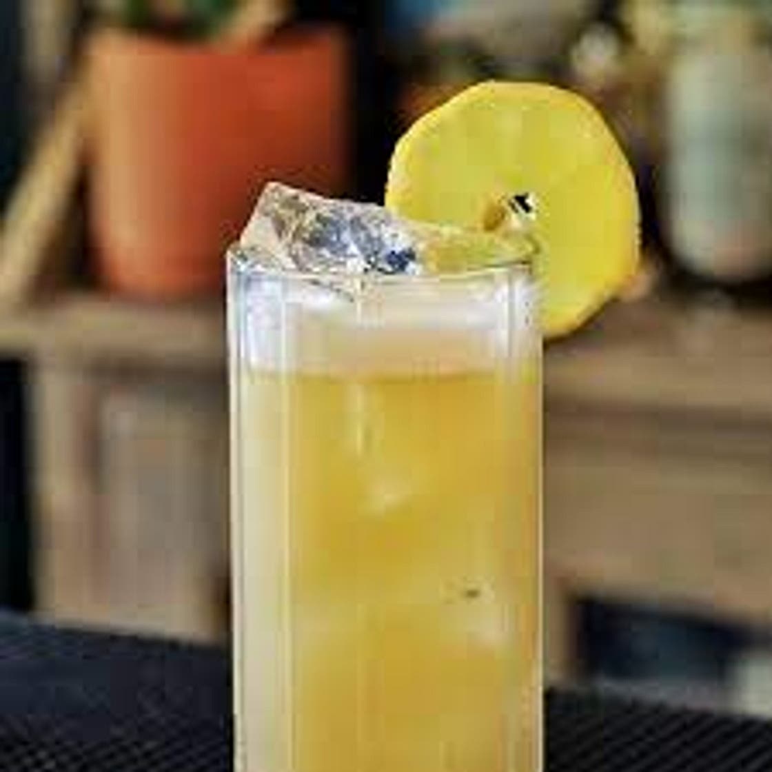 PINEAPPLE BLOSSOM