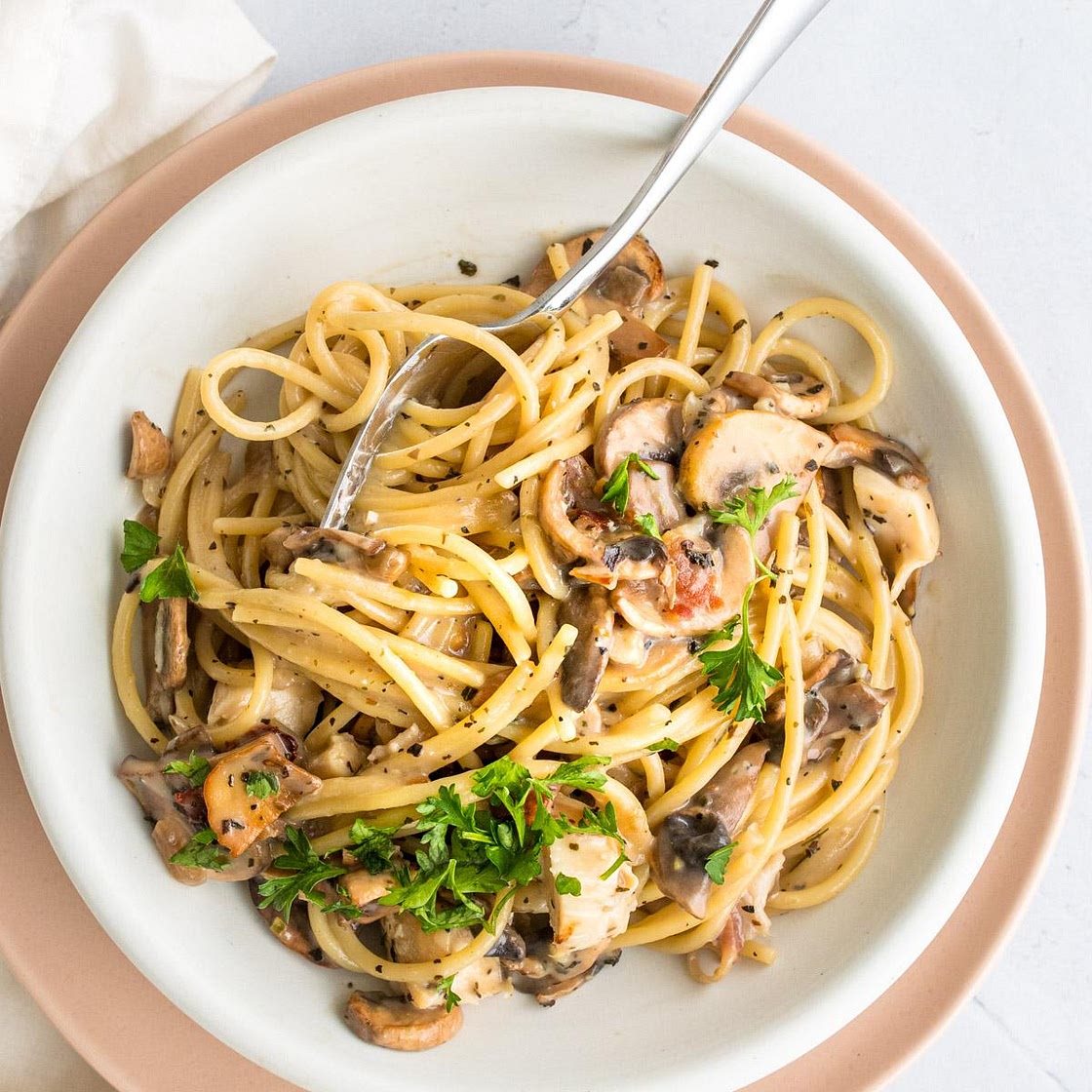 One Pot Chicken Bacon and Mushroom Pasta