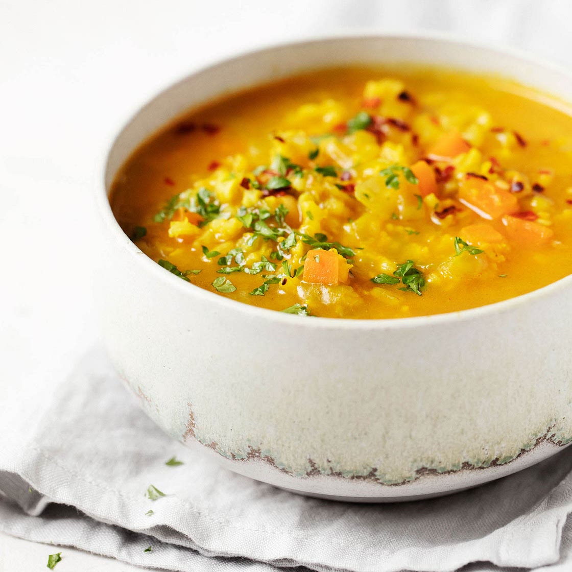 Spicy Cabbage Chickpea Soup