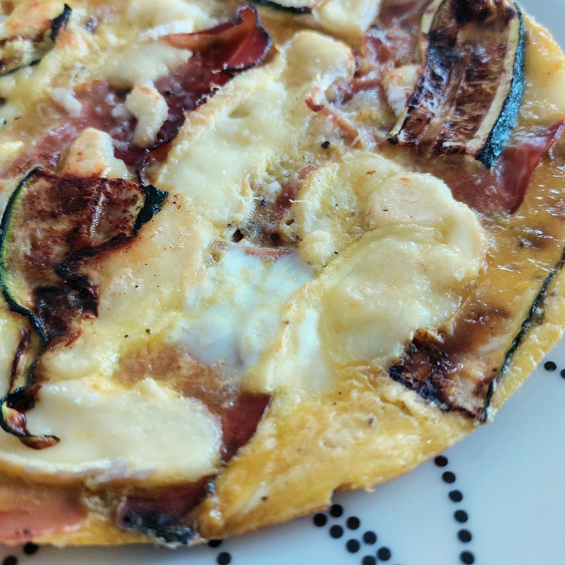 Frittata - Grilled zucchini, speck, and briė