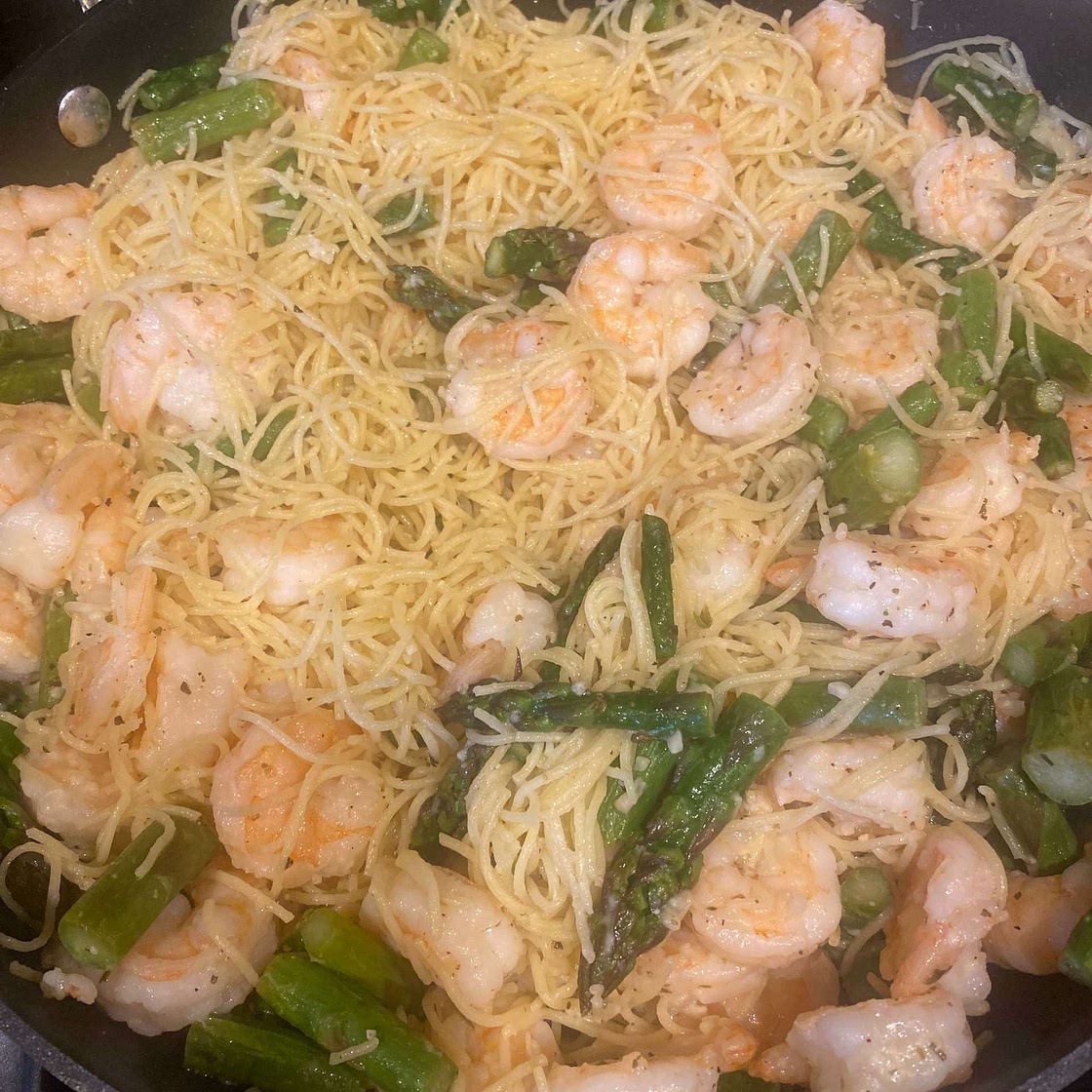 Lemon Garlic Shrimp Pasta
