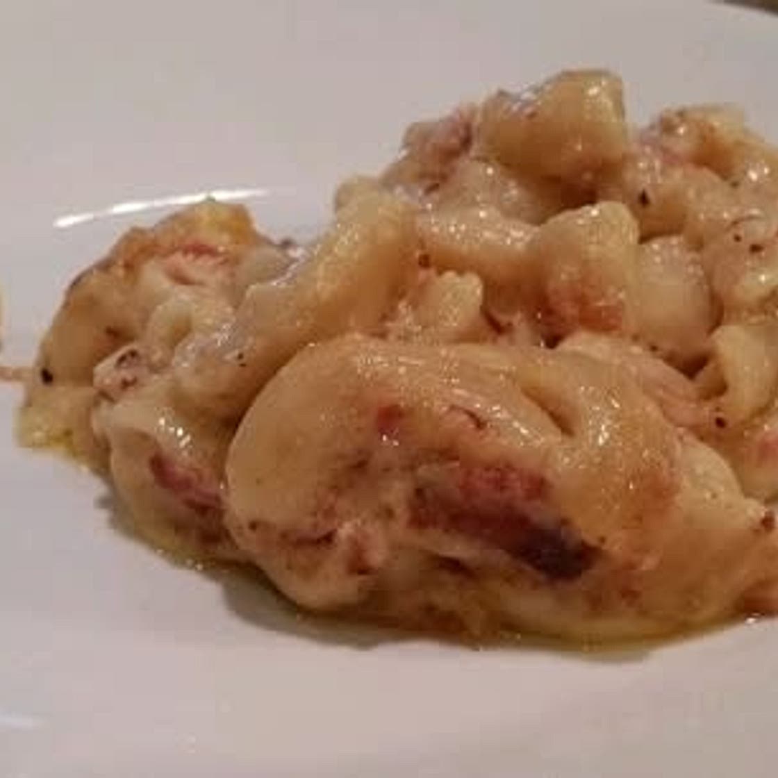 Je's Mac 'N' Cheese