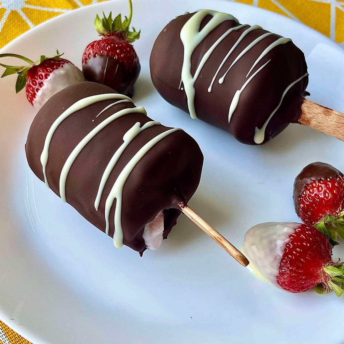 Frozen Yogurt Fruit Pops 