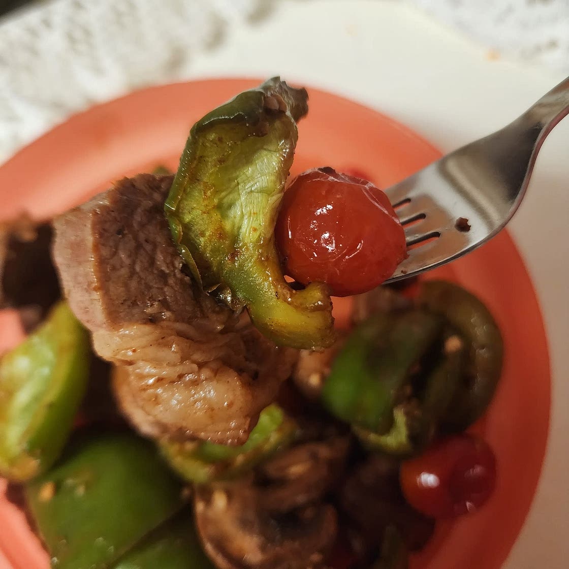 Spicy Beef and Vegetable Kabobs🌶