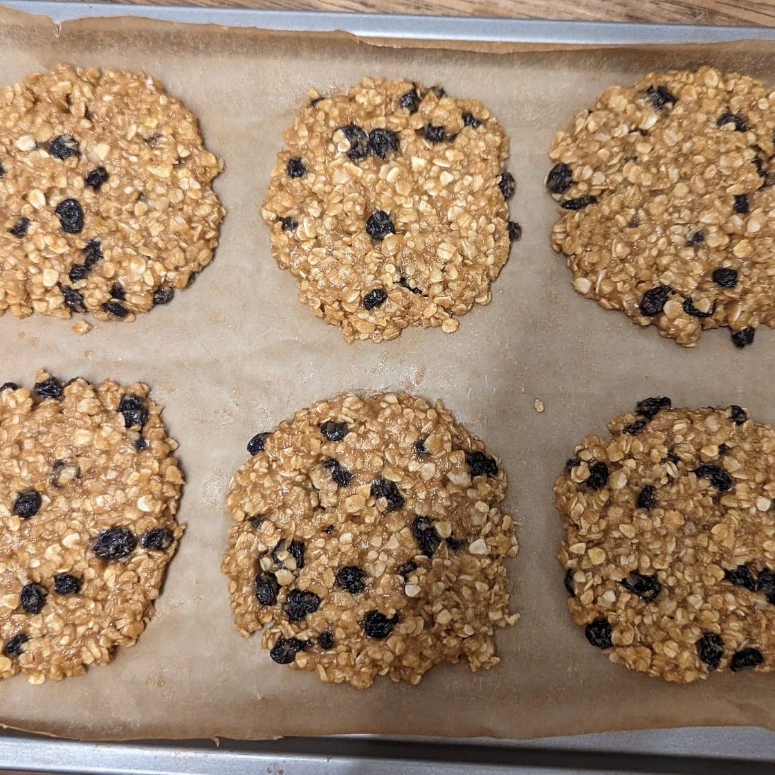 Soft and Chewy Oatmeal Raisin Cookies