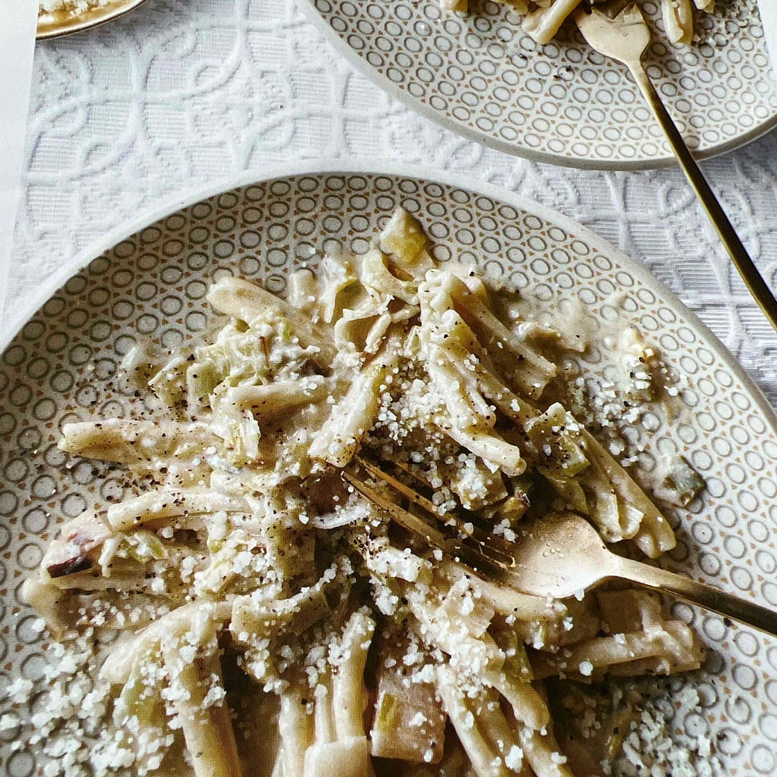 Casarecce with leeks and Gruyère 
