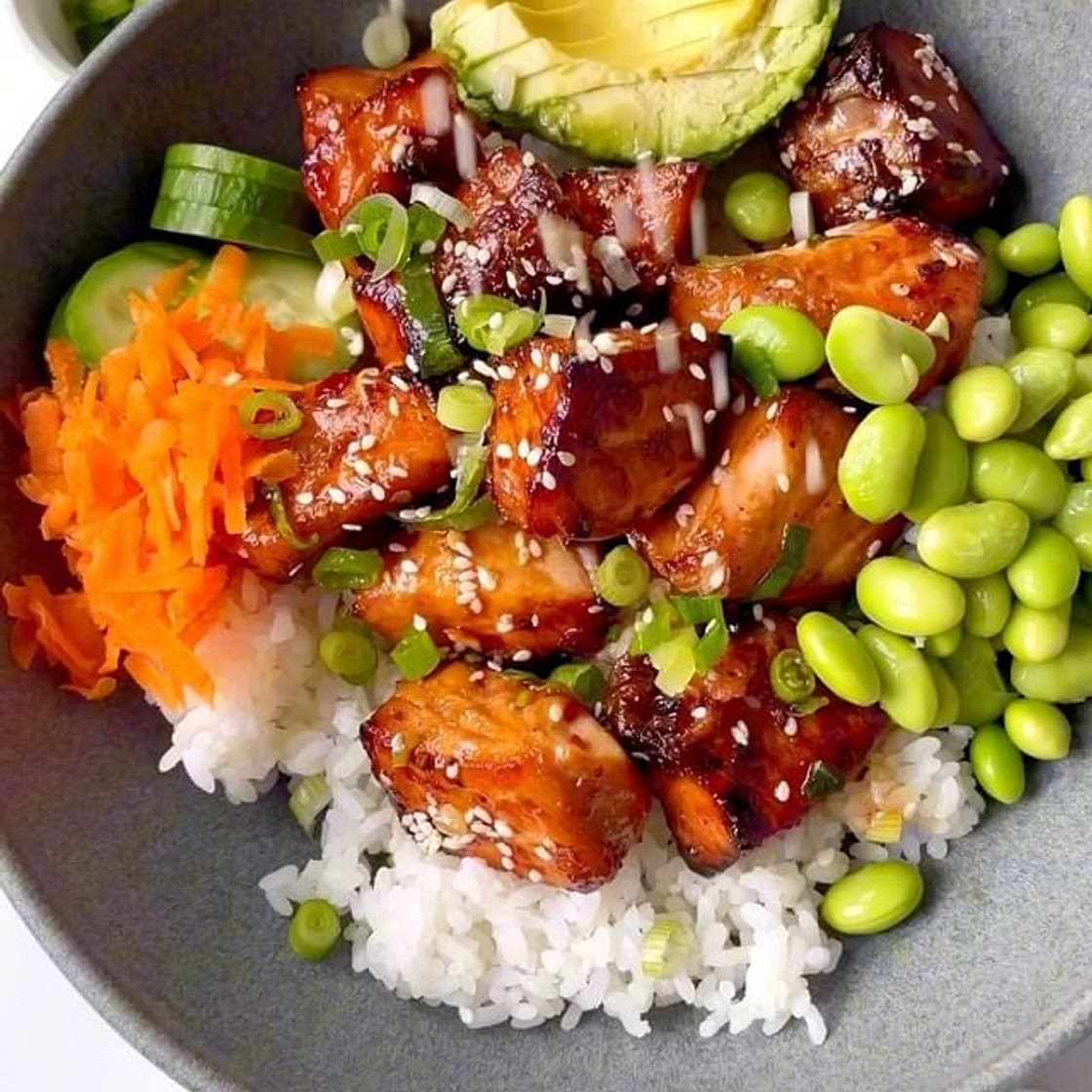 crispy sesame salmon bites 🔥 ✨ingredients ▫️1lb salmon fillet, sk