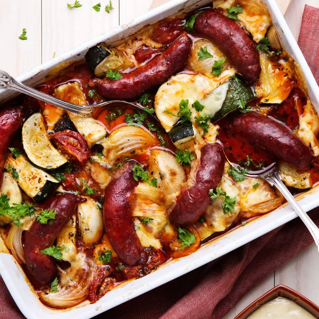 Oven-baked sausage with veggies