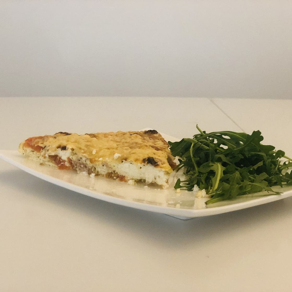 Quiche sans pâte thon tomates moutarde