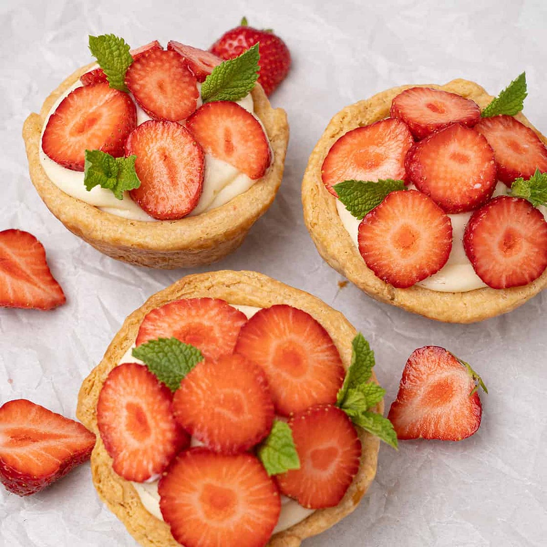 Mini Strawberry Pies