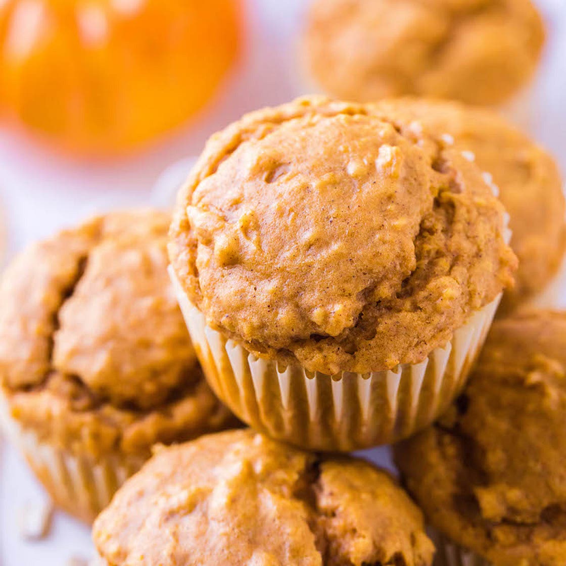 Healthy Pumpkin Oatmeal Muffins