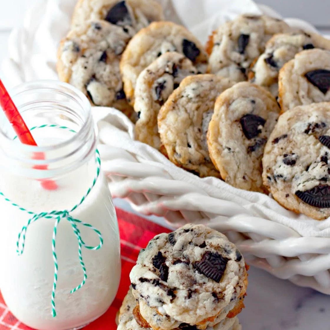 Oreo Cheesecake Cookies
