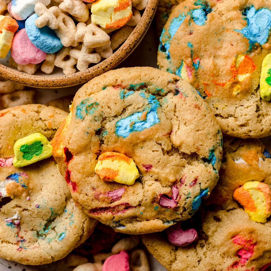 Lucky Charms Cookies