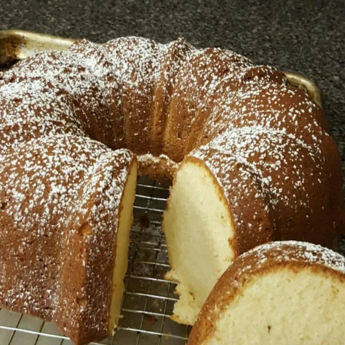 Easy Cream Cheese Pound Cake