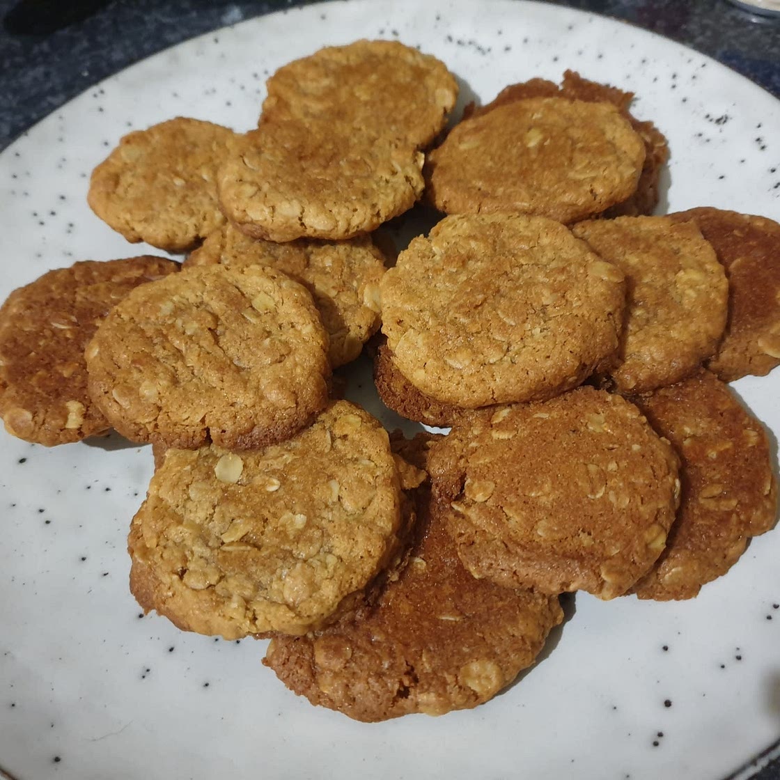 Quick and Easy Anzac Biscuits Recipe