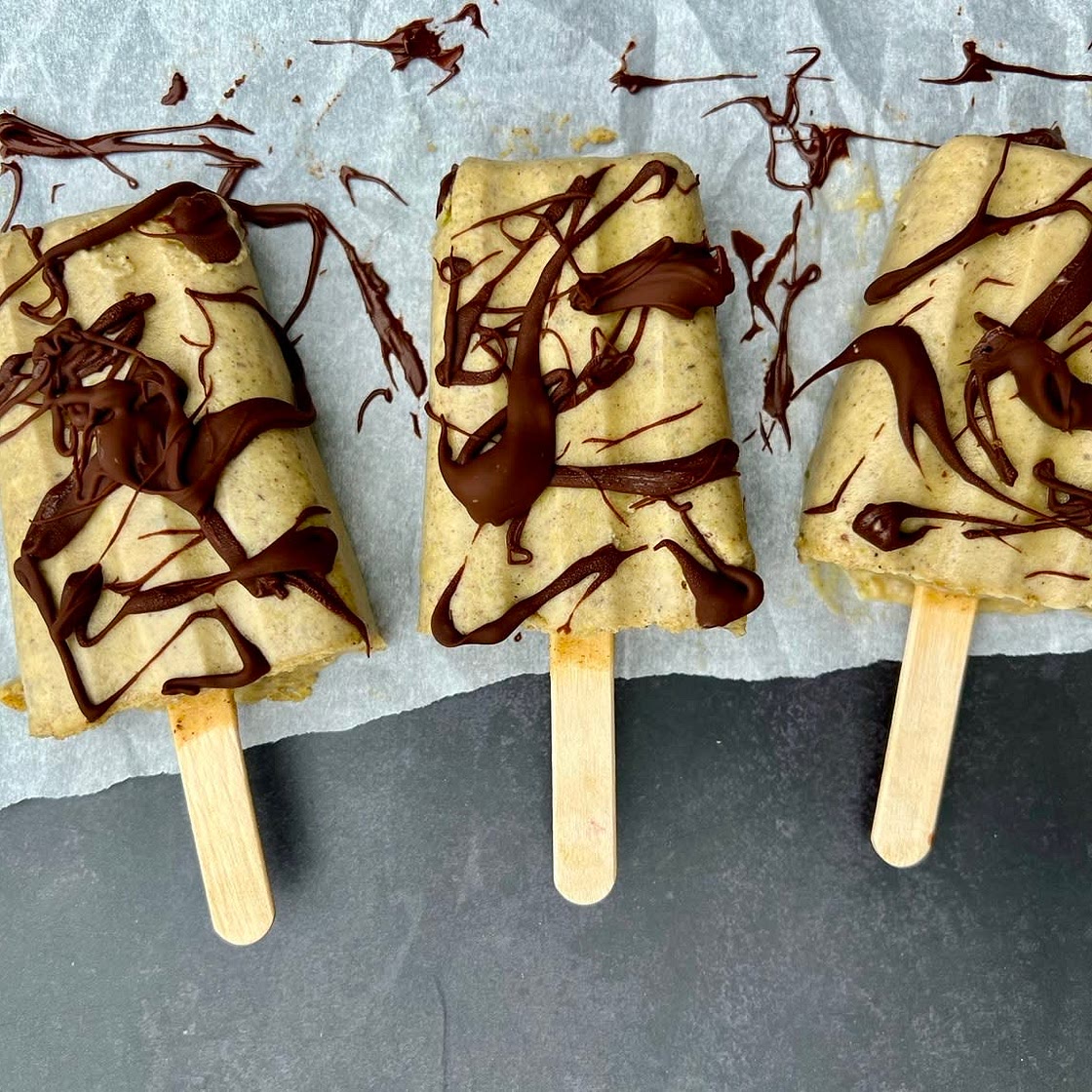 Pistachio Coconut Popsicles [Vegan]