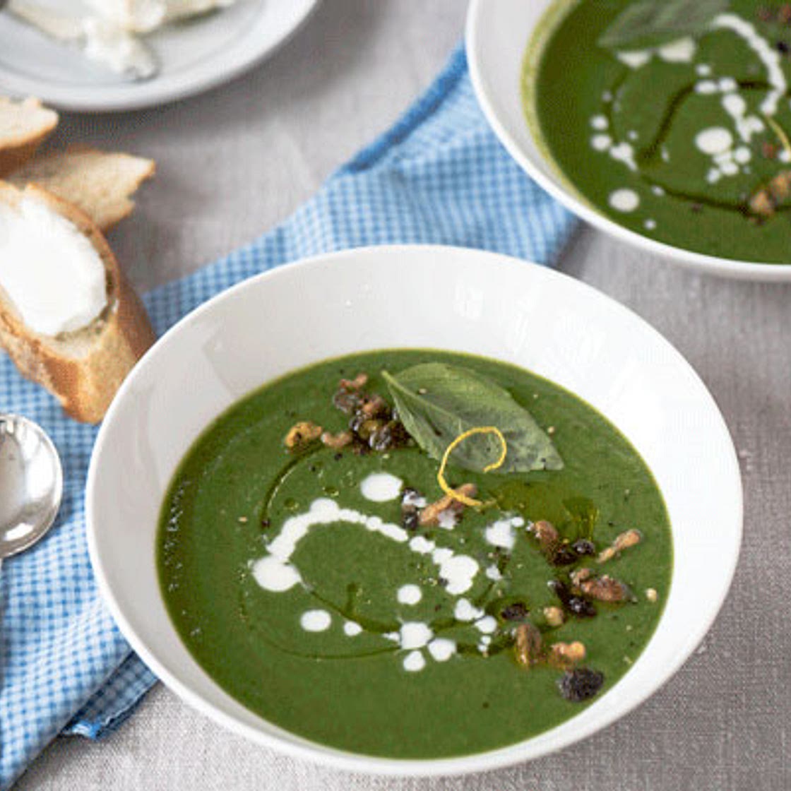Broccoli Soup with Spinach and Mint