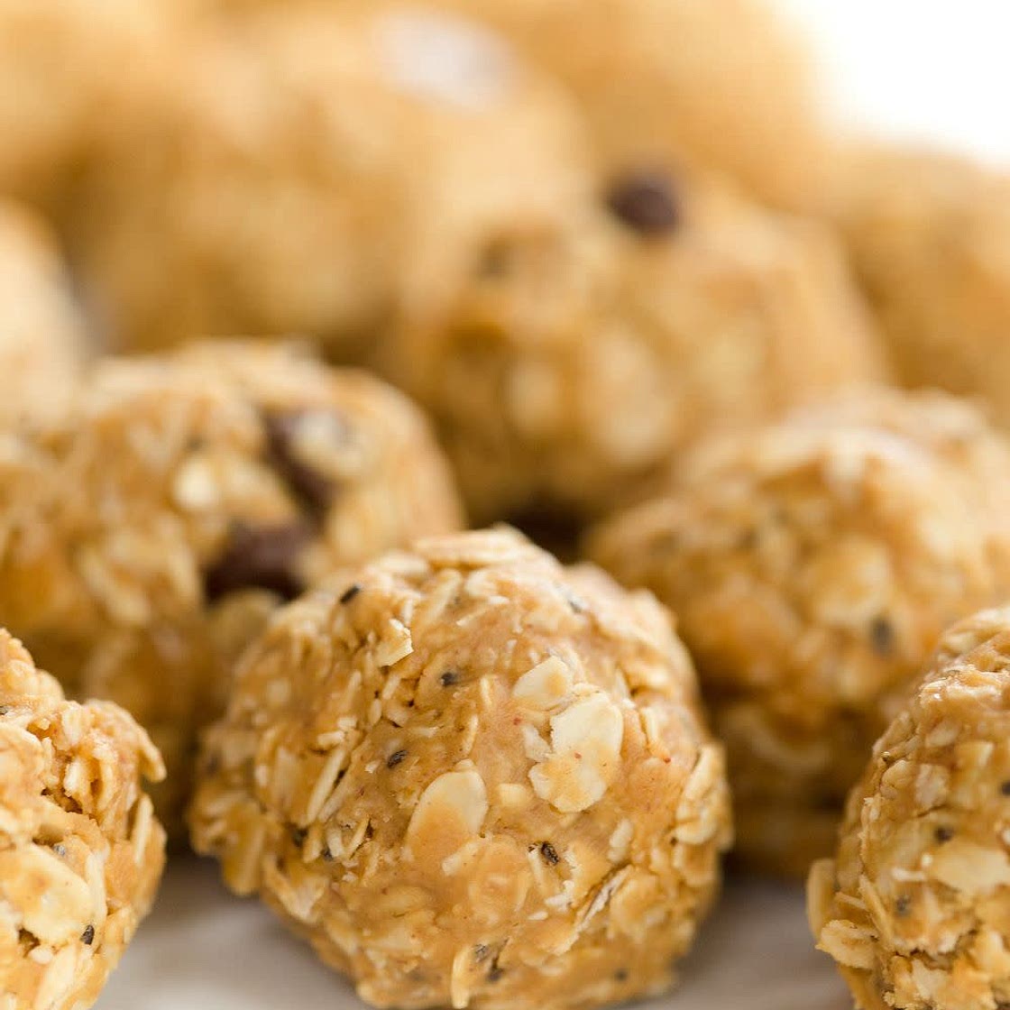 bolas de avena con mantquilla de maní