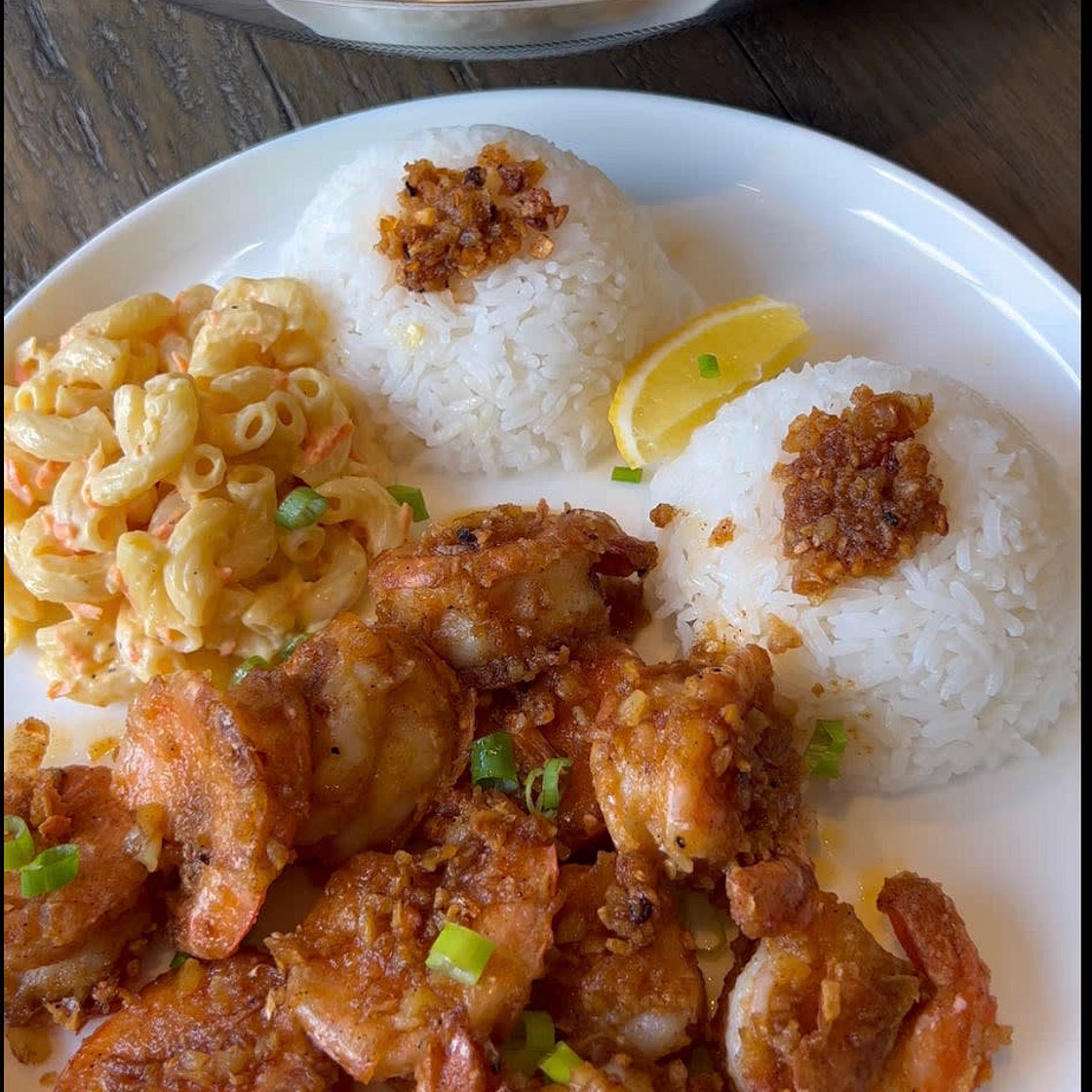 Garlic Shrimp (Hawaiian Style)