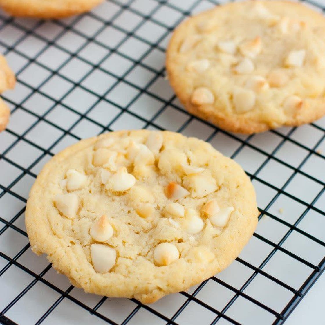 Galletas de chocolate blanco y nueces