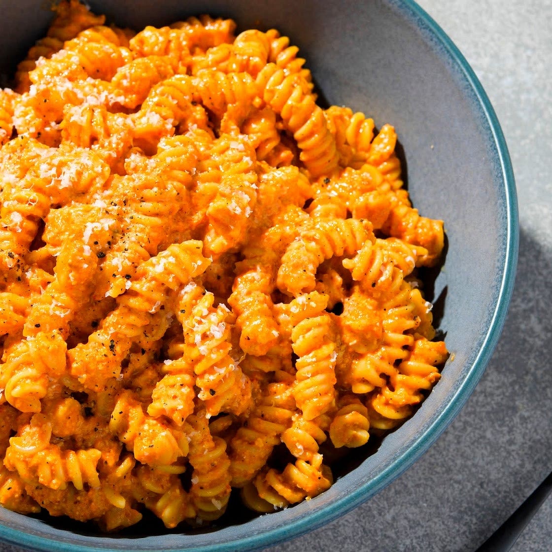 Pasta w/ Pesto Rosso