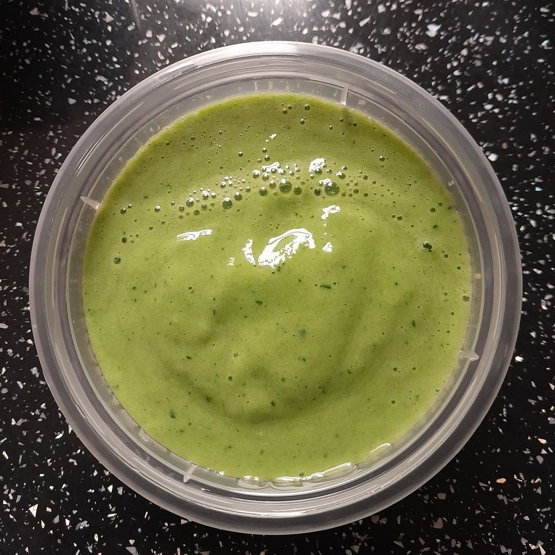 Tropical Green Smoothie