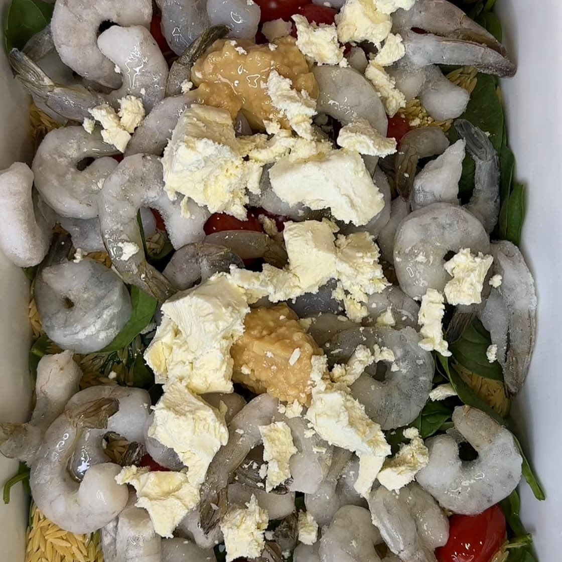 Garlic prawn risoni bake