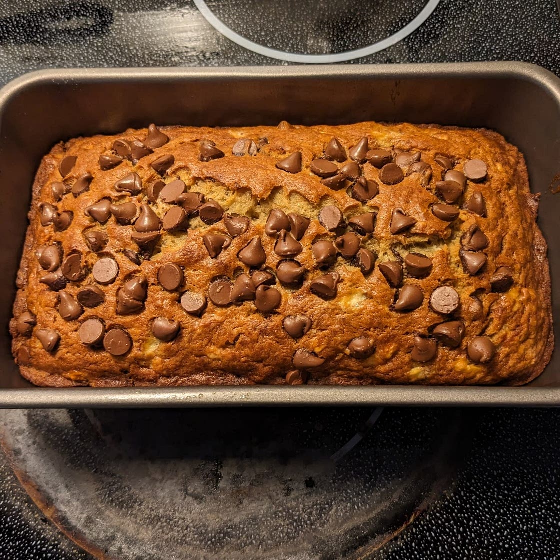 Easy Chocolate Chip Banana Bread
