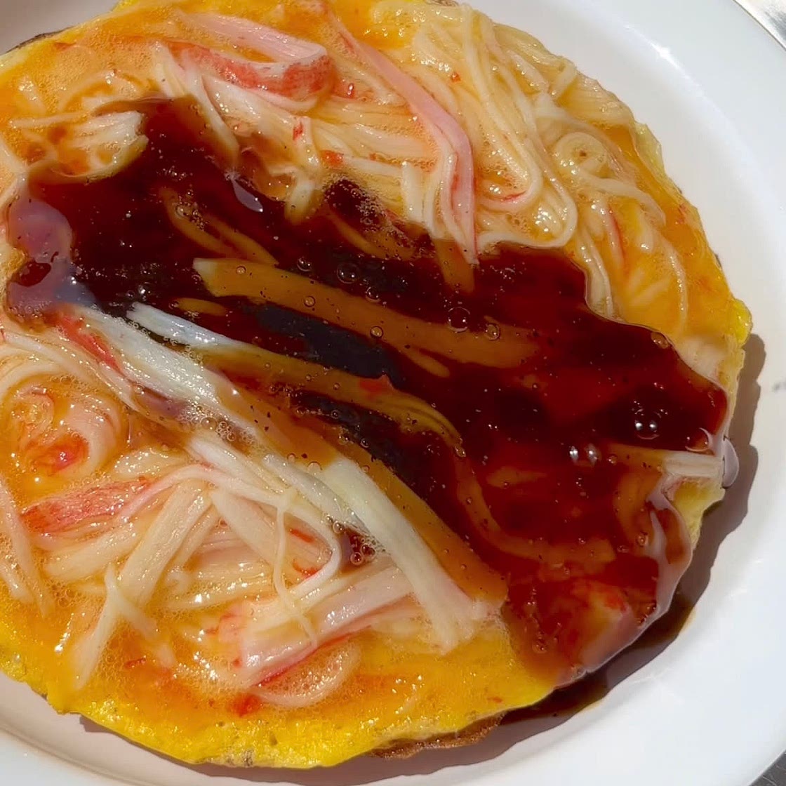 crab omelette over rice (Tenshinhan)