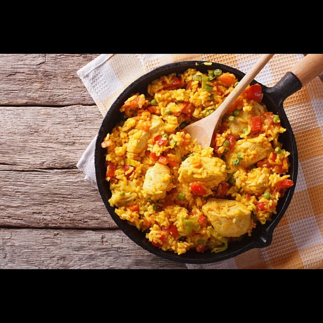 Mama Moe’s Arroz con Pollo