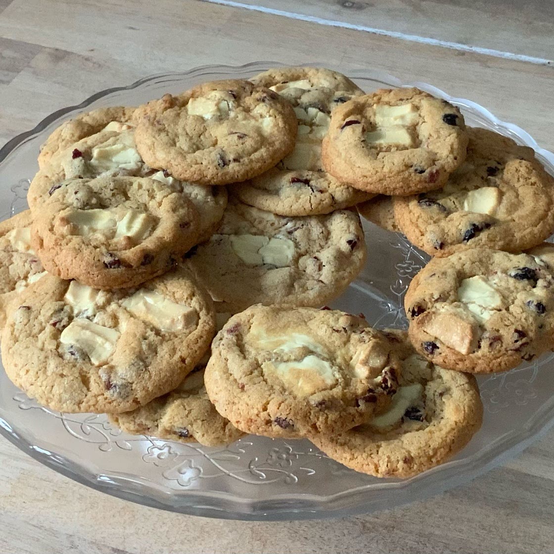 Soft-Baked White Chocolate Cranberry Cookies