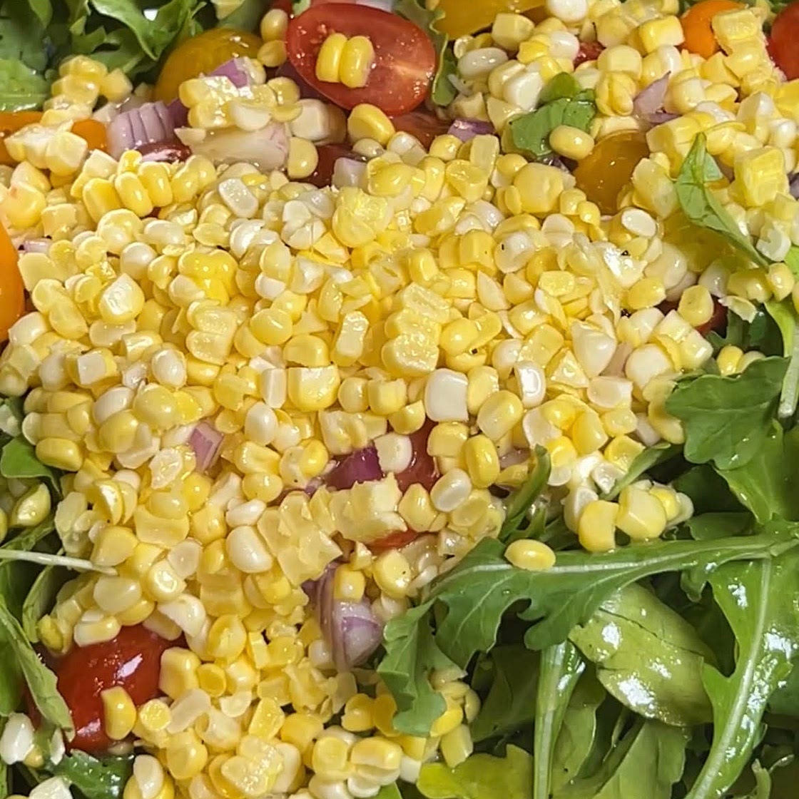 Corn, Tomato and Arugula Salad 