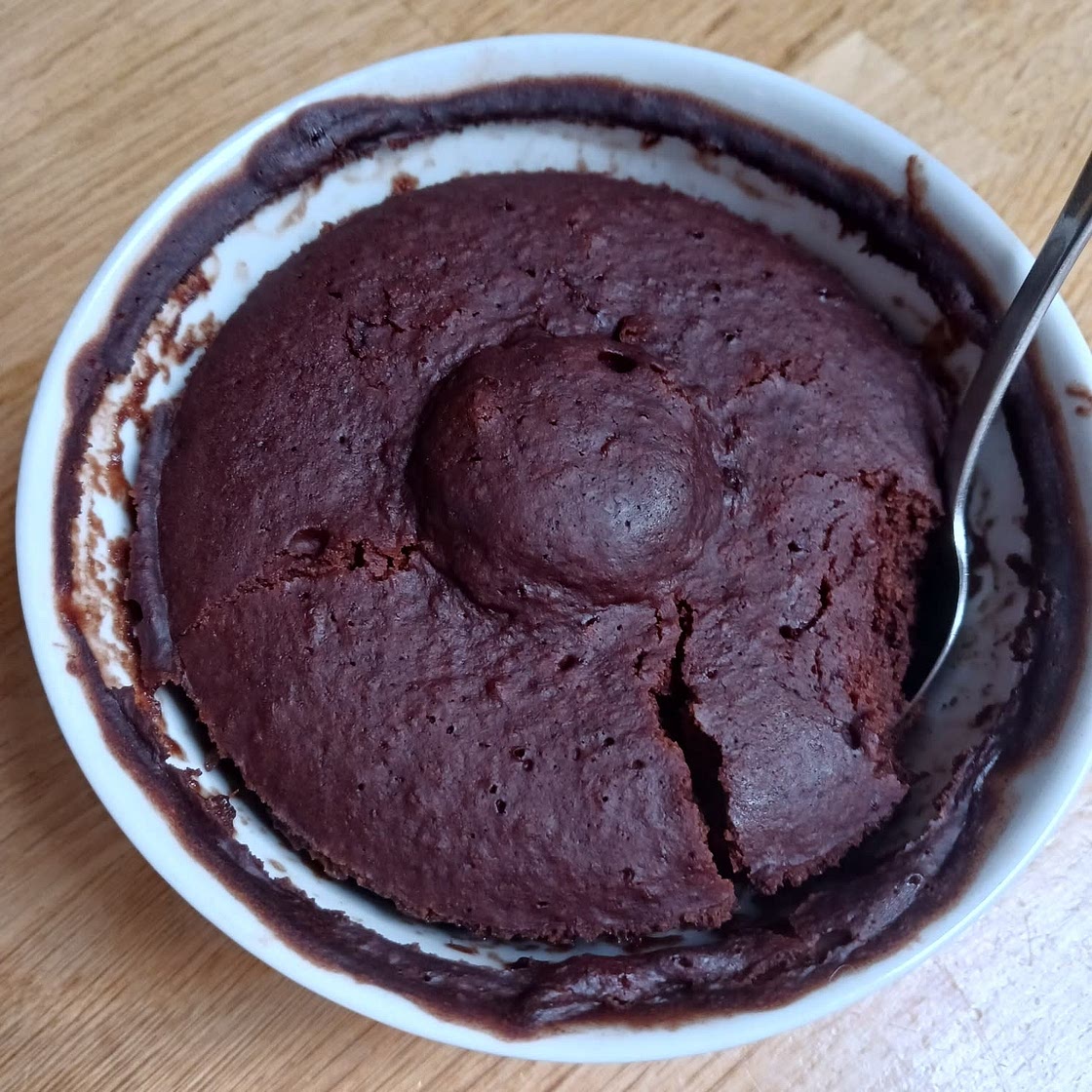 100 calorie chocolate mug cake