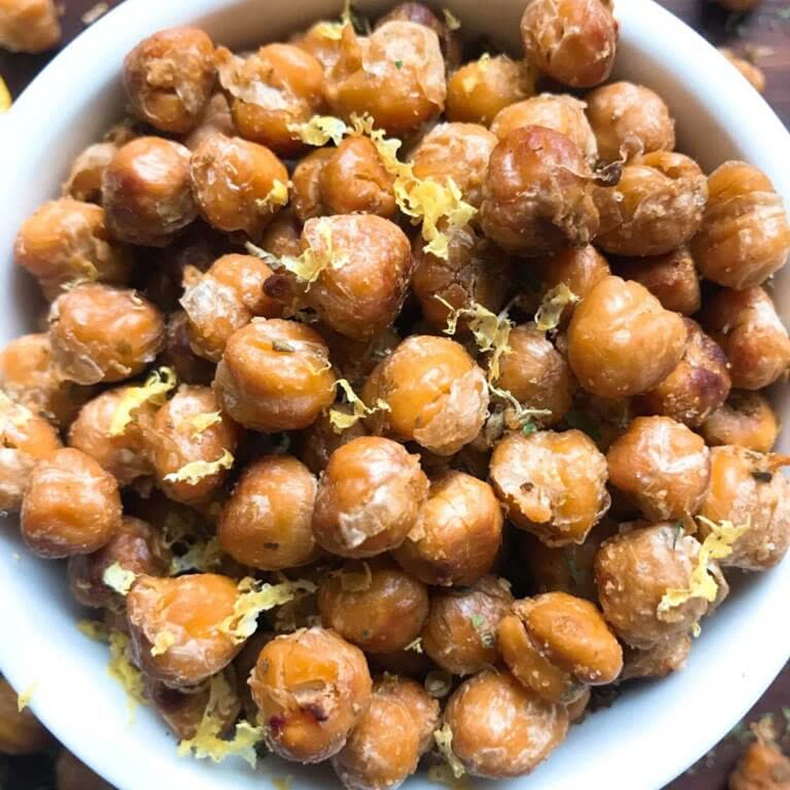 Garlic Lemon Roasted Chickpeas