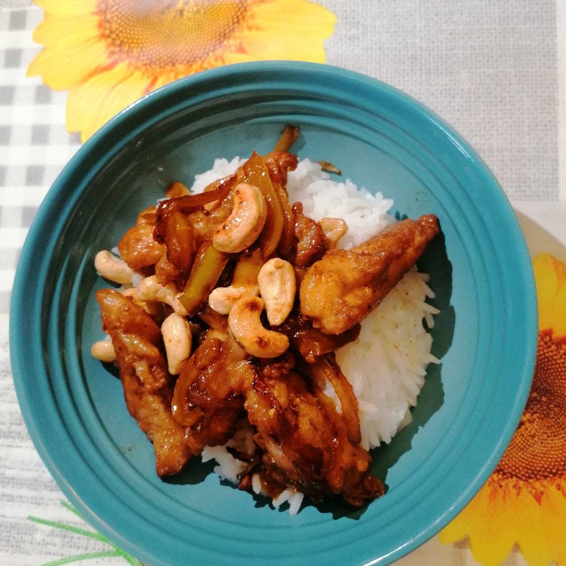 Chicken and Cashew Nut Stir-Fry