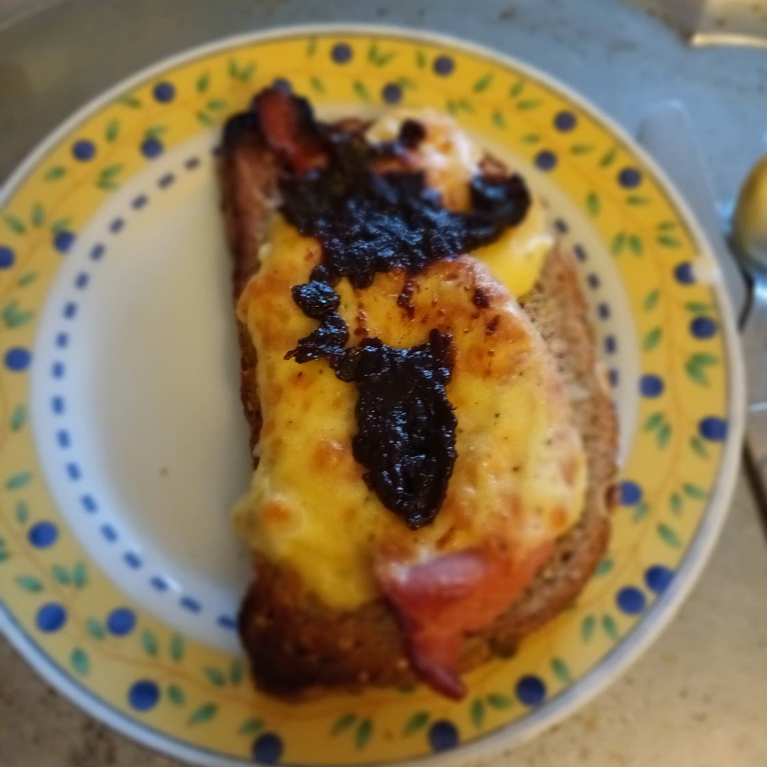 Bacon Rarebit Burger