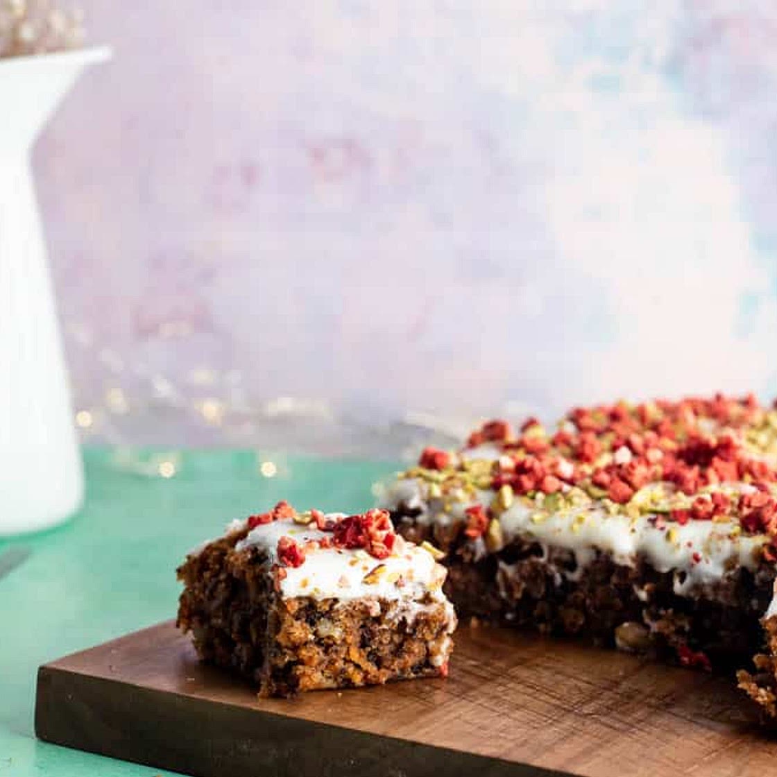 Easy Carrot Cake Traybake With Banana