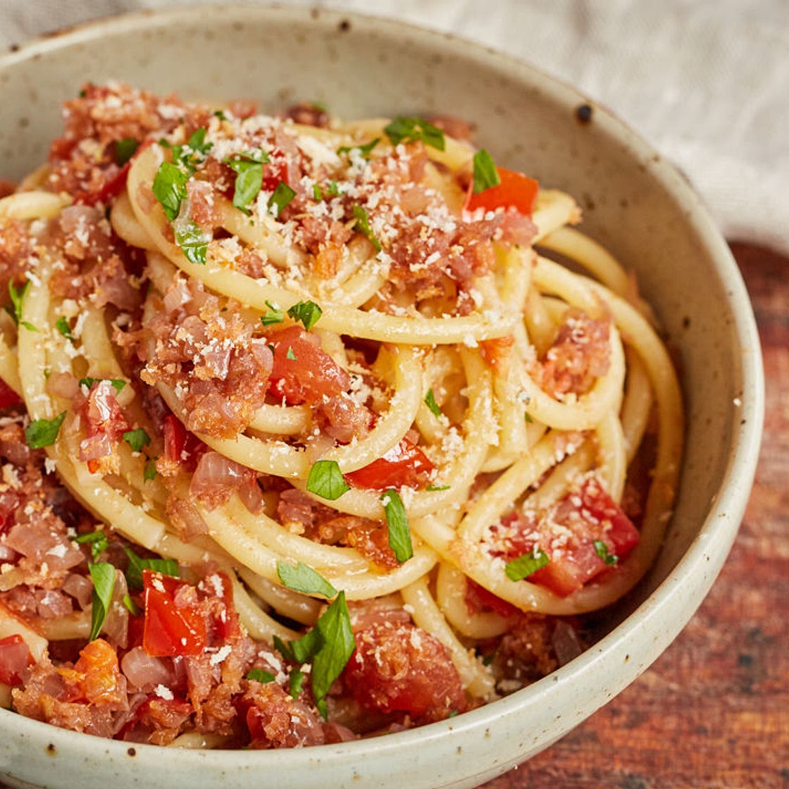 Pasta mollicata – bucatini with anchovies and breadcrumbs