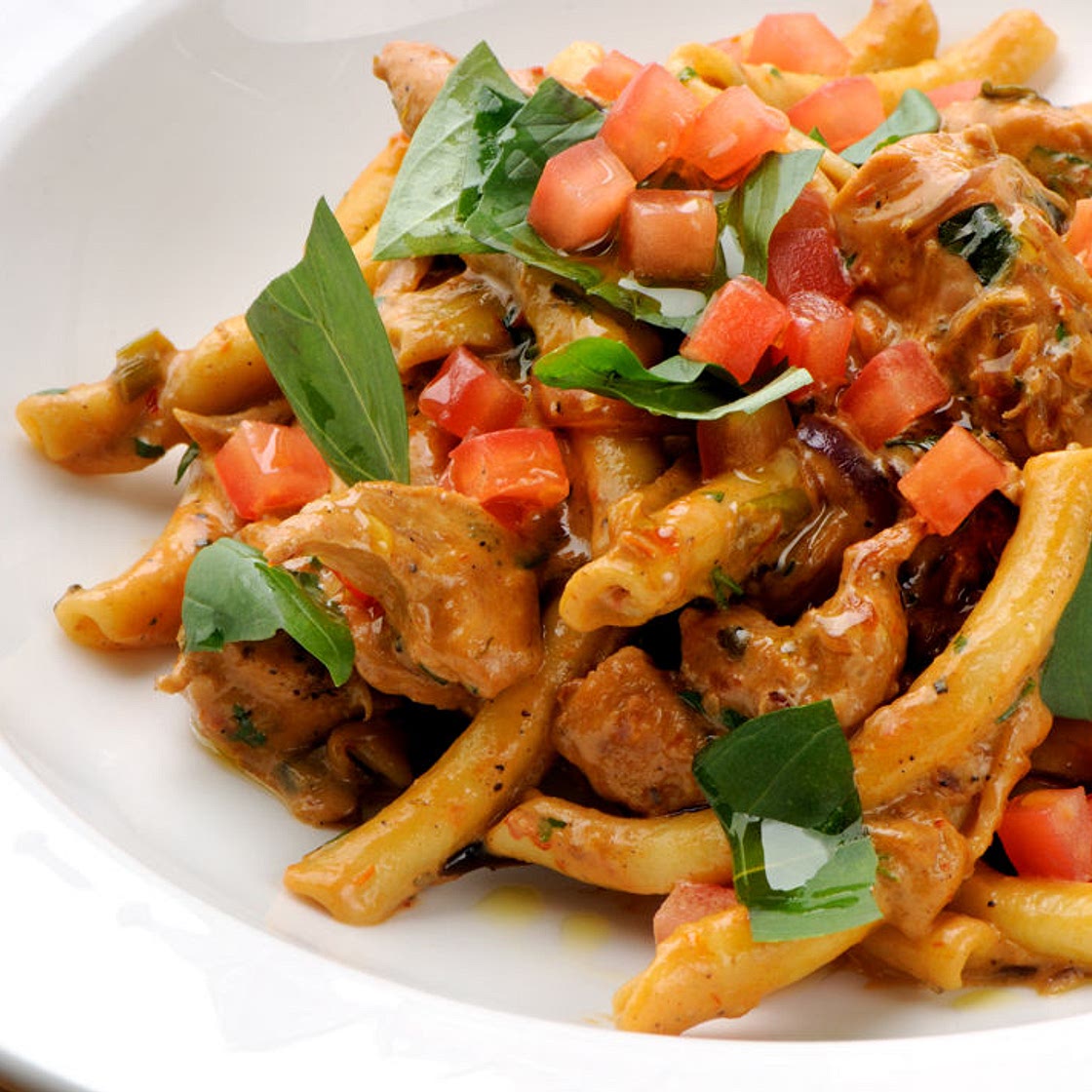 Chilli chicken pasta with red pesto sauce