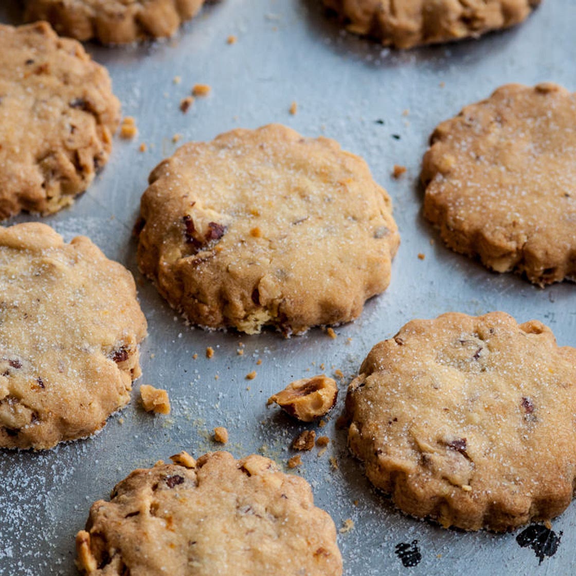 Hazelnut biscuits