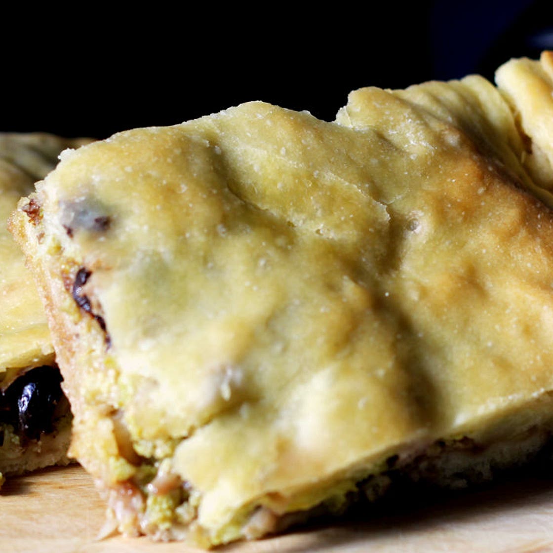 Scacciata catanese – Sicilian cheese pie