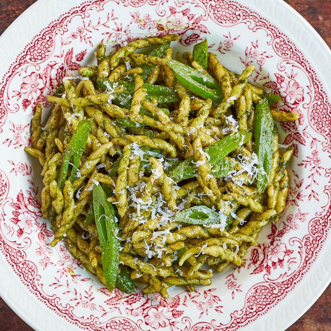 Runner bean and pesto trofie