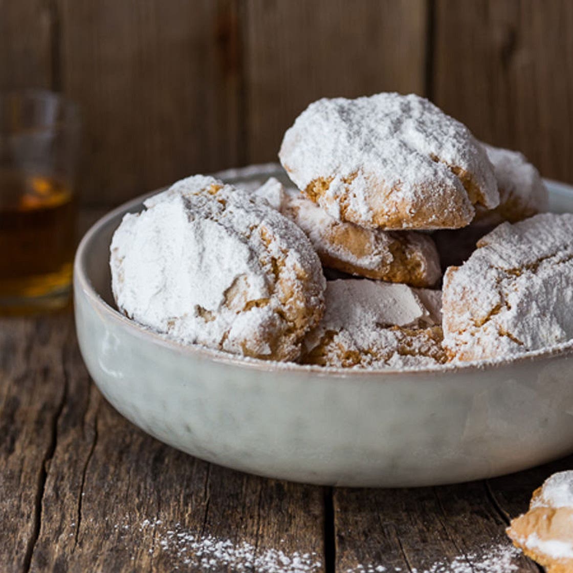 Ricciarelli – Tuscan almond cookies