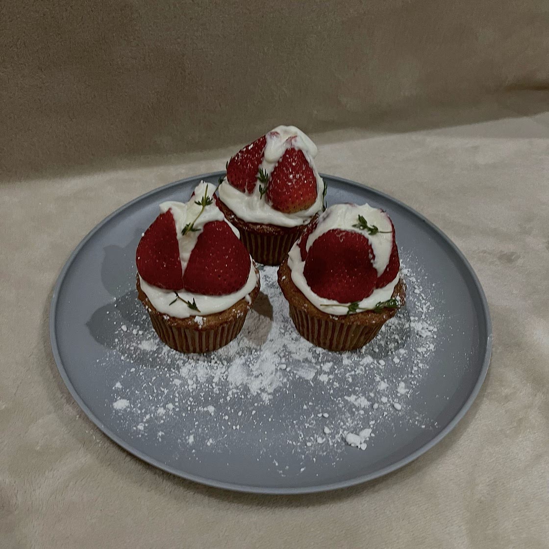 Strawberries and Cream Cupcakes
