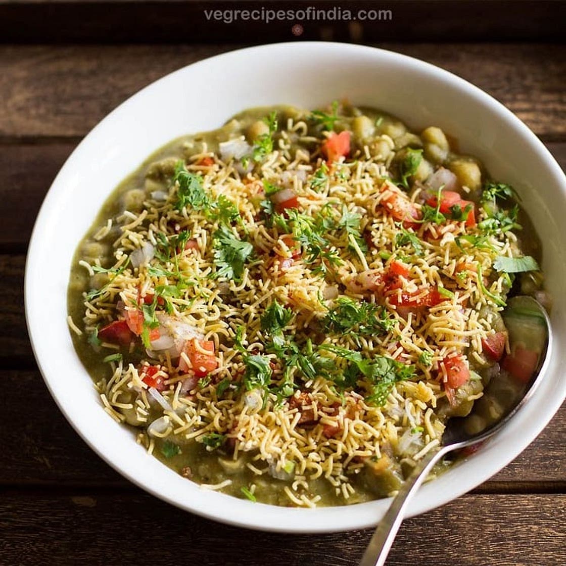 Masala Puri Recipe (Bangalore Style Chaat)