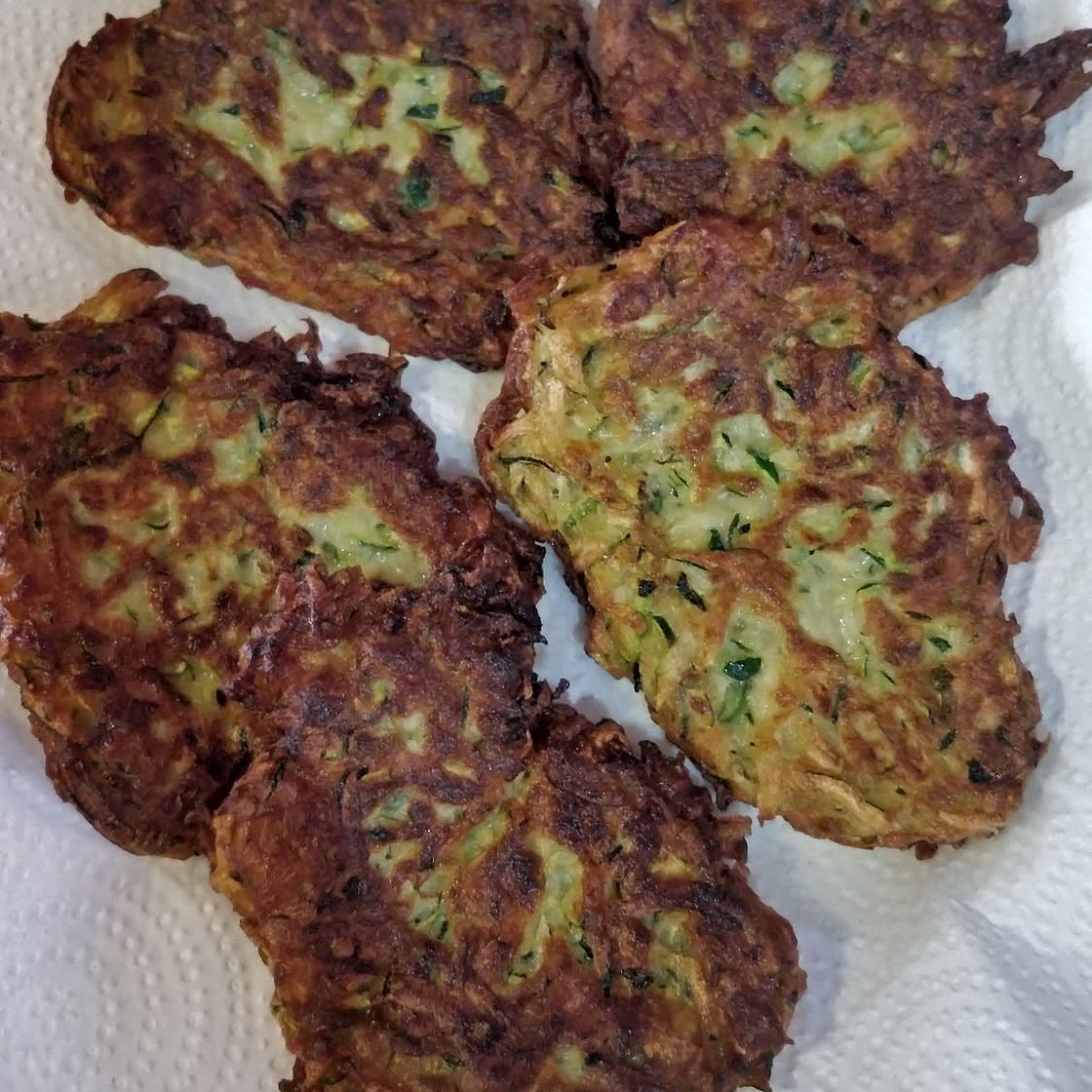 5-Ingredient Zucchini Fritters
