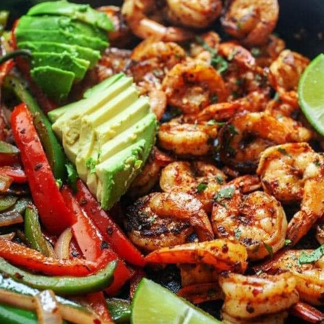20 MINUTE SKILLET BLACKENED SHRIMP FAJITAS