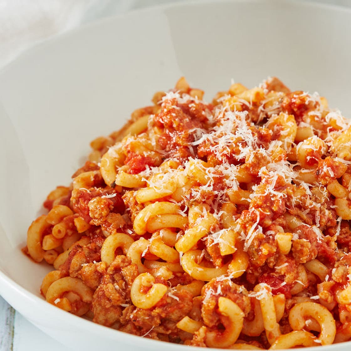 Gramigna al ragù di salsiccia – gramigna pasta with sausage ragù